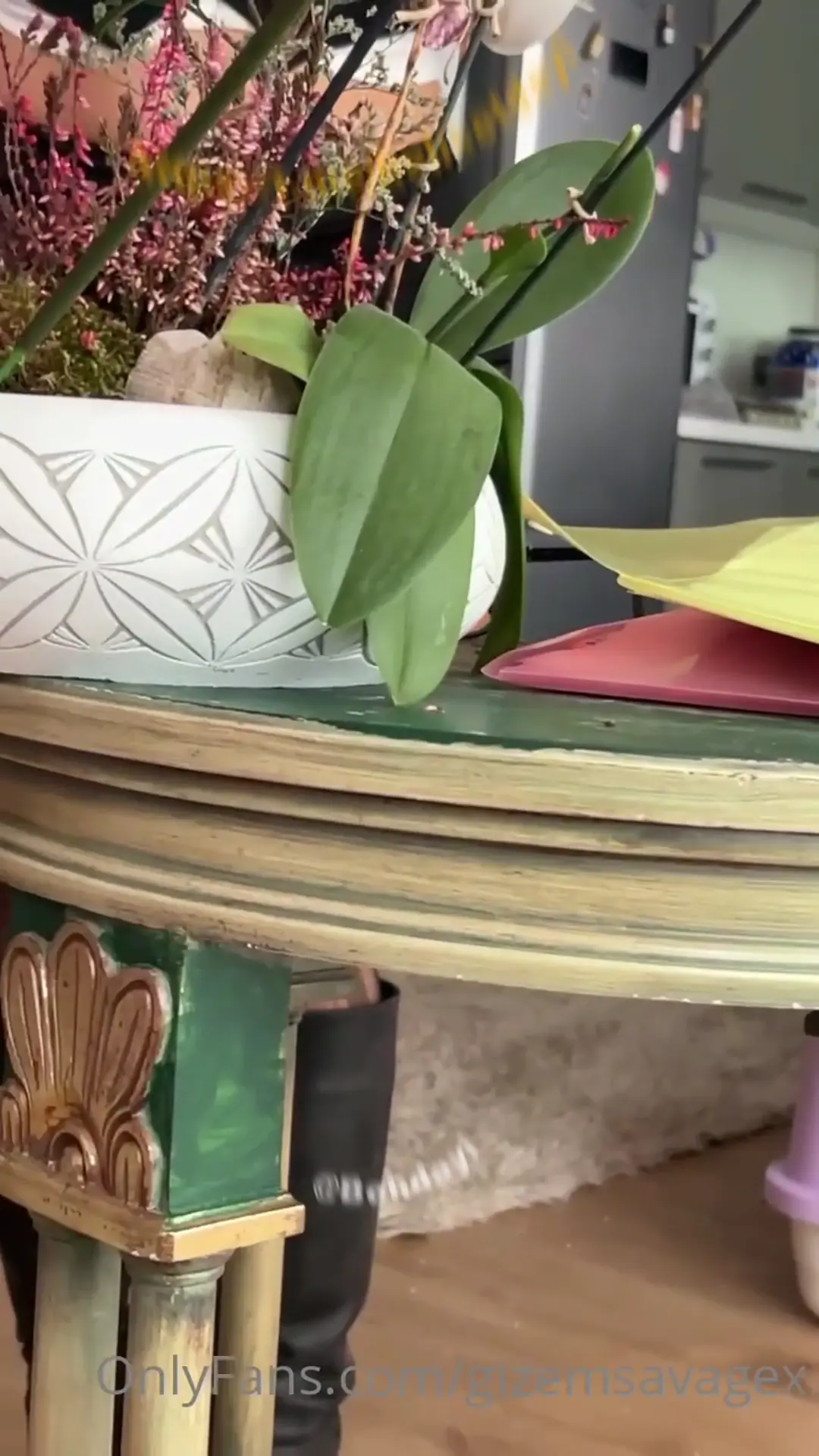 Sekreter gizem savage ifşa gizlice amcığıyla oynuyor HD