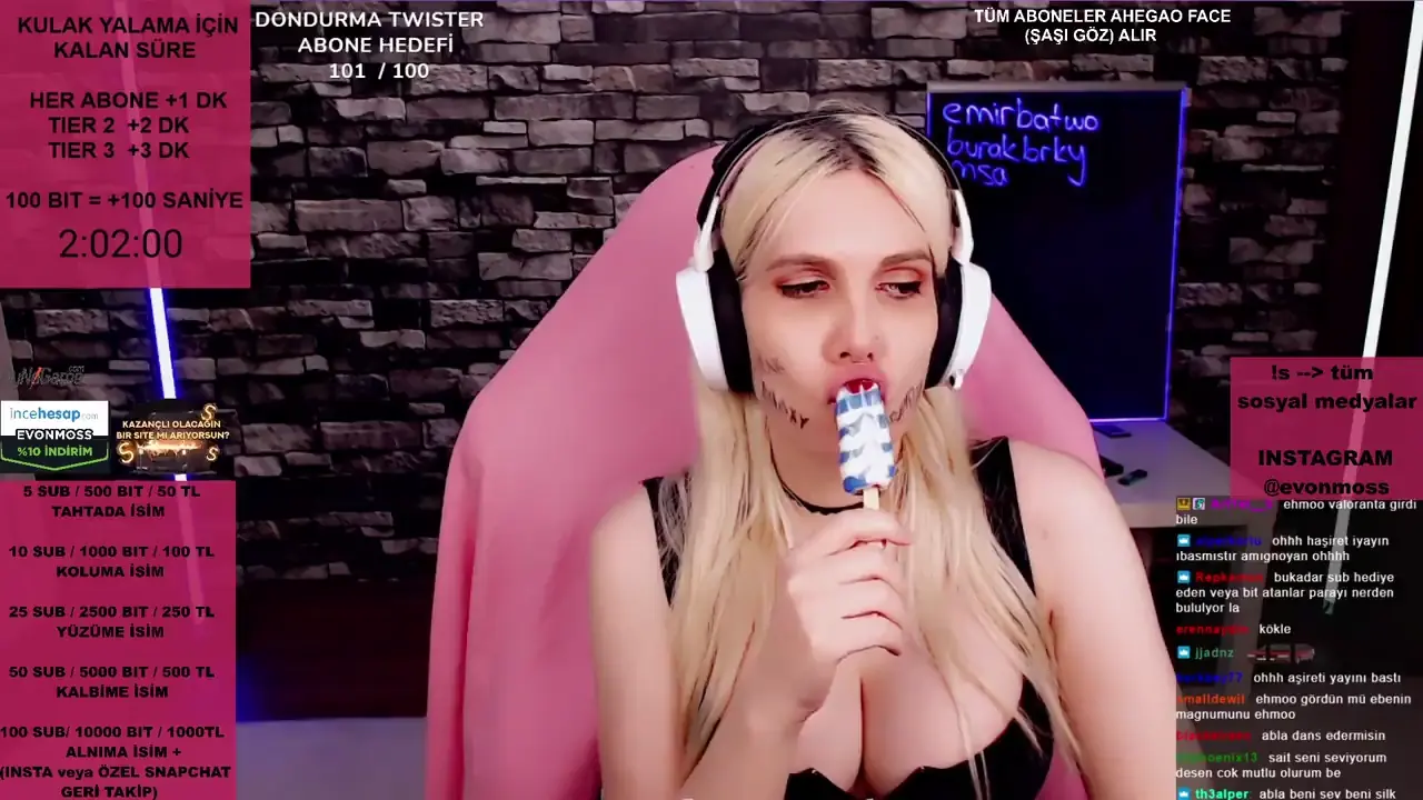 Evonmoss ifşa yayında dondurma yalıyor saksocu kaşar