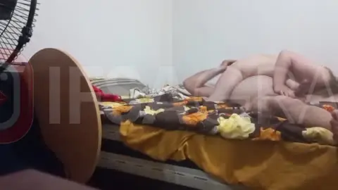 Türk milf ifşa karı sikişirken performansı gayet iyi görünüyor