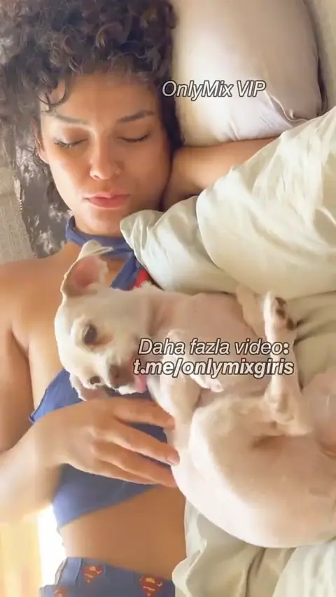 Jüpiter1202 ifşa Uykuluyken Köpeklerini Seviyor