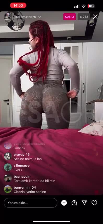 Sudemathers ifşa canlı yayında twerk atmaya başlıyor